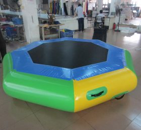 T10-225 Outdoor Spielplatz Trampolin Pvc Material schwimmenden Block langlebige aufblasbare Wasser Trampolin