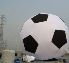 B4-34 Aufblasbarer Fußballballon